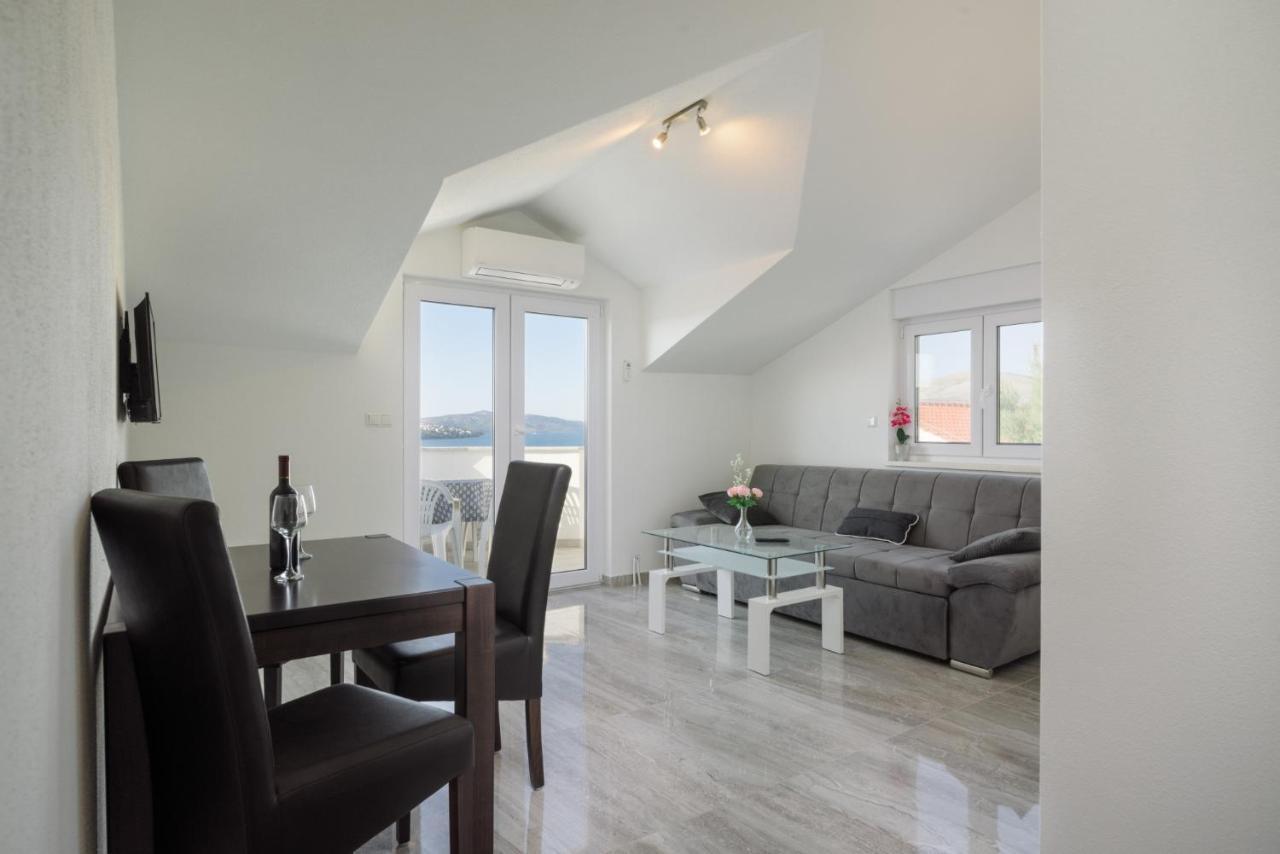 Villa Andelo Trogir Bagian luar foto